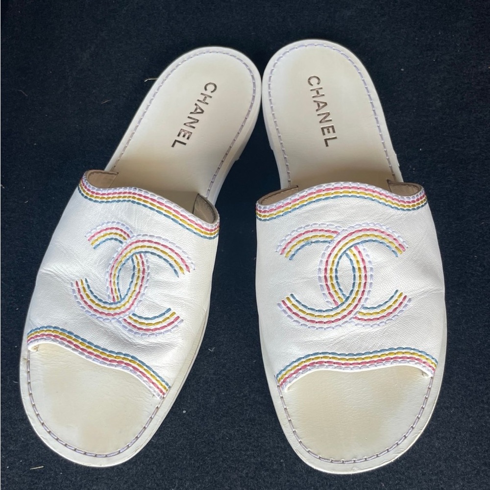 Chanel Cream Multicolor Mules size euro 40 (9.5)